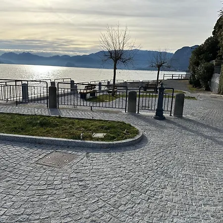 View Ulivo 18